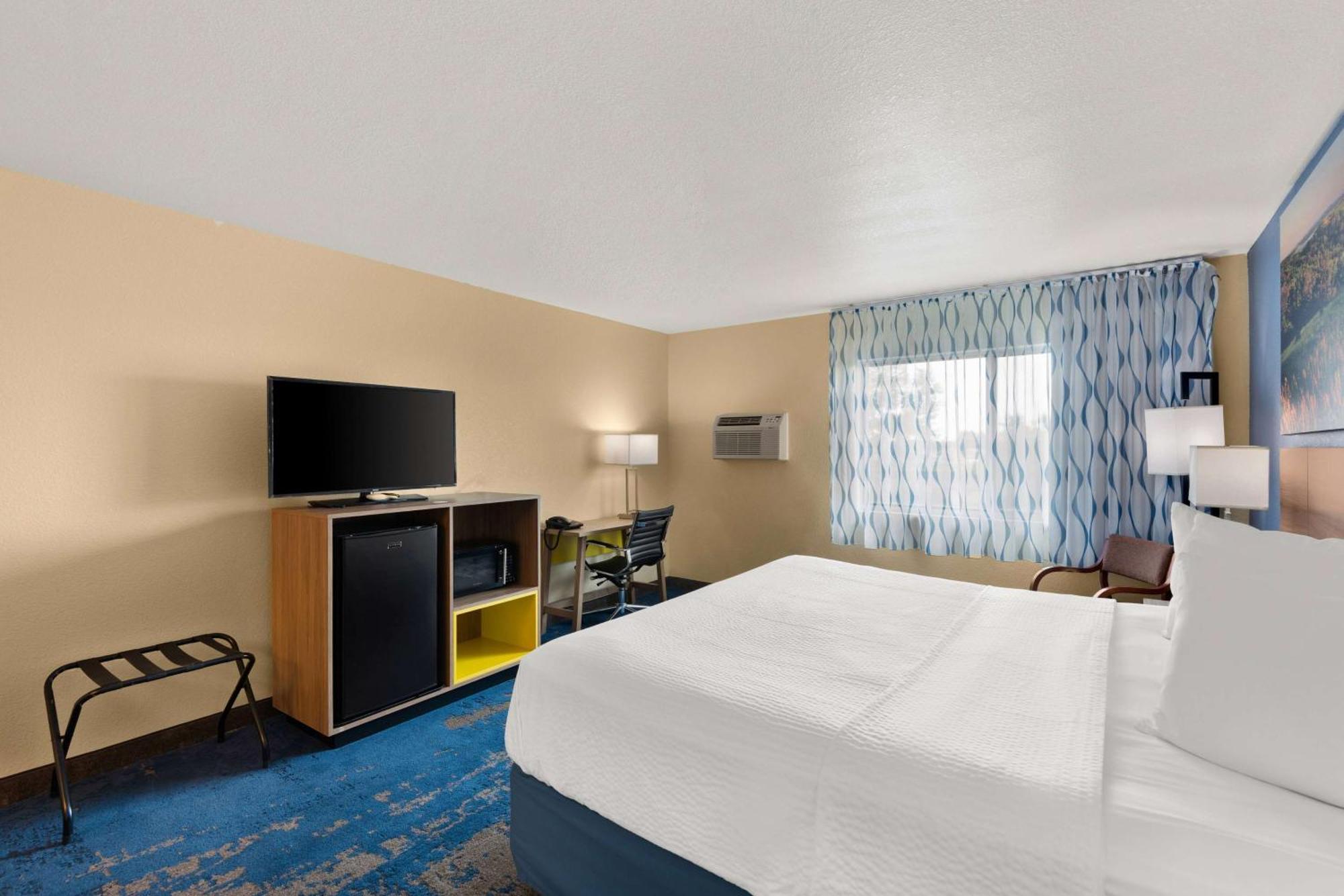 Days Inn By Wyndham Newton Extérieur photo